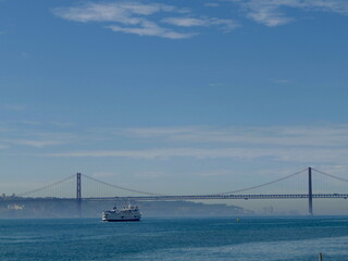 Hängebrücke Ponte 25 de Abril in Lissabon