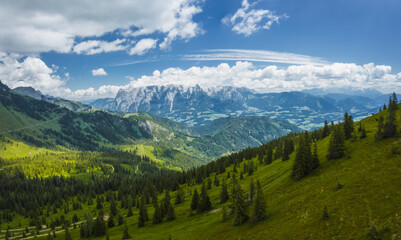 Fototapeta na wymiar Hiking trail around Wilder Kaiser mountains, Tirol - Austria