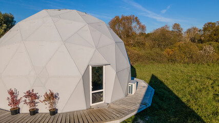 Gorgeous dome home of the future. Green Design, Innovation, Architecture. A spherical test building...