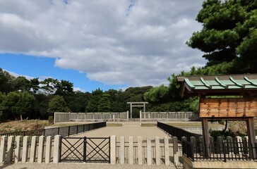 `,An ancient burial mound in Japan 日本の古墳 : the Emperor Nintoku Mausoleum in Sakai City in Osaka Prefecture 大阪府の堺市にある仁徳天皇陵