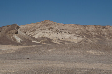 Fototapeta na wymiar Beautiful stone desert mountain landscape of Israel.
