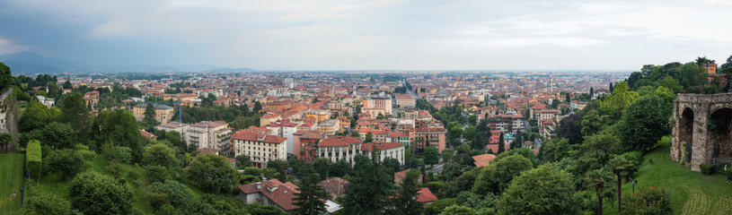 Fototapeta na wymiar Panoramic view of the Bergamo city, Italy