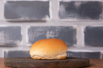 bread produced specifically for hamburgers