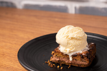 Dessert - bronwie with hazelnut cream and ice cream