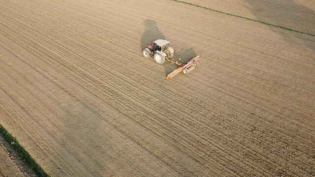 soil subsoiling with tractor tool
