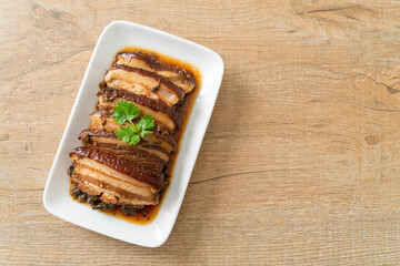 Steam Belly Pork With Swatow Mustard Cubbage Recipes or Mei Cai Kou Rou