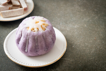 taro bun with white sugar cream and nut