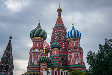 Fototapeta na wymiar Multicolored St. Basil's Cathedral in Moscow