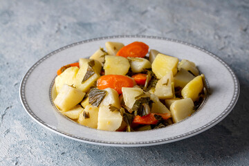 Turkish olive oil foods; celery (Turkish name; Zeytinyagli kereviz)