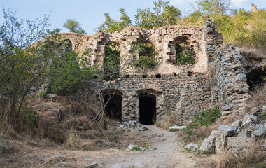 Armenia. Khndzoresk. Ruins.