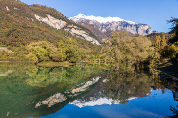 Fototapeta na wymiar mountain landscape at Tenno lake in Italy. 