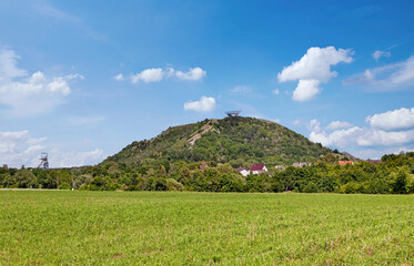 Saarland – Bergehalde Duhamel des ehemaligen Bergwerk  Ensdorf mit Saarauen