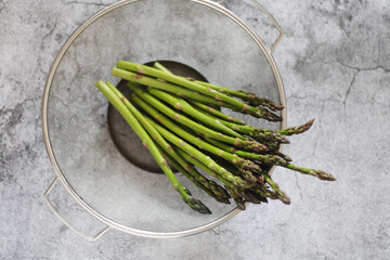 A bunch of asparagus sprouts
