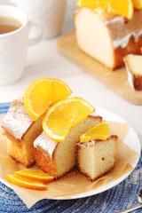 A biscuit citrus cake with oranges