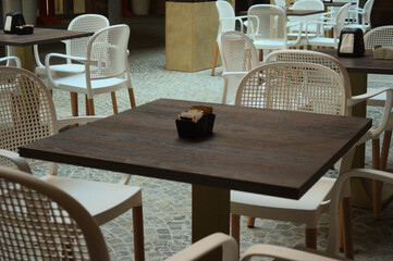 tables and chairs dining restarutant