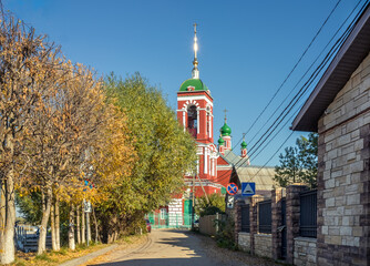 Fototapeta na wymiar Street view to Church of the Forty Martyrs of Sebaste in fall season Pereslavl-Zalessky, Russia