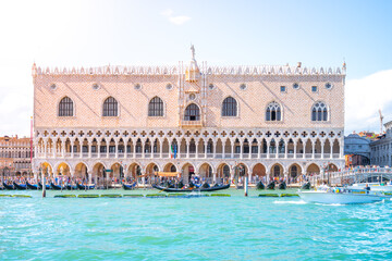 Fototapeta premium Doges Palace in Venice. View from boat