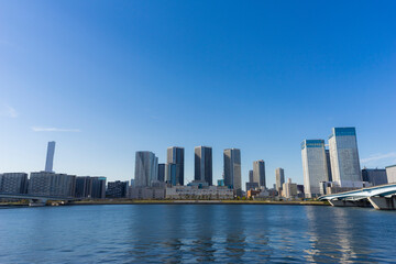 Obraz premium 東京ベイエリア 豊洲、晴海運河の風景