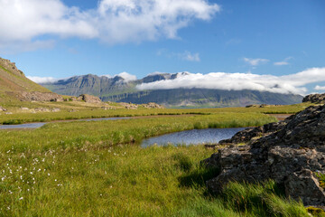 Fototapeta na wymiar Beautiful Icelandic Landscape. Wonderful image of amazing nature landscape. Iceland Europe