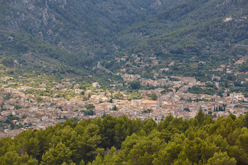 Fototapeta na wymiar Picturesque town of Soller in Mallorca. Tramuntana mountain range. Spain