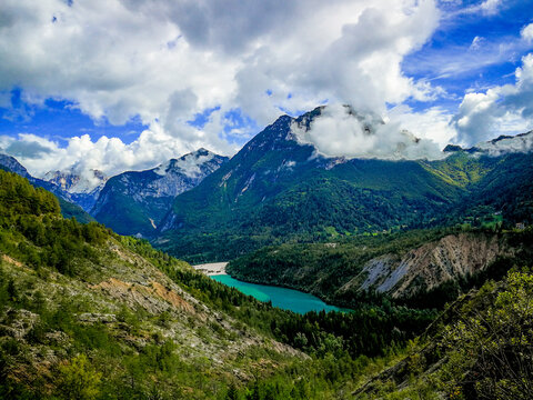Valle e lago di Erto