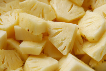 slice of pineapple in bowl on table 