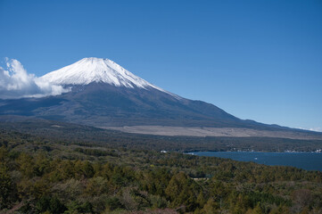 Fototapeta premium 富士山, 山, 湖, 風景, 自然, 空, 山, 雪