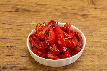Sun-dried tomato in olive oil