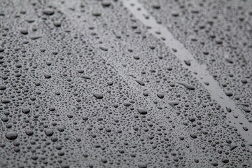 비오는날 자동차 본네트위의 물방울,  Water drops on the car bonnet on a rainy day
