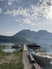 ponton sur lac