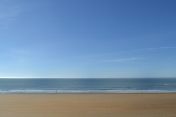 Le ciel, la mer et le sable, rien d'autre