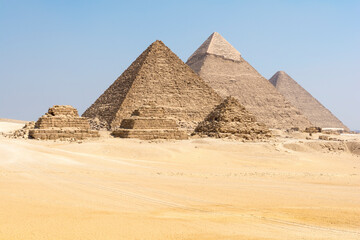 Fototapeta na wymiar Panoramic view of Giza pyramid complex, Egypt