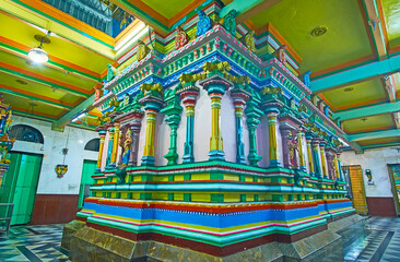 Garbha-griha inner shrine of Sri Kaali Amman Hindu Temple, Yangon, Myanmar - obrazy, fototapety, plakaty