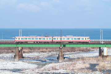 富山地方鉄道