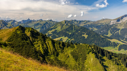 Berglandschaft im Kleinwalsertal - Österreich