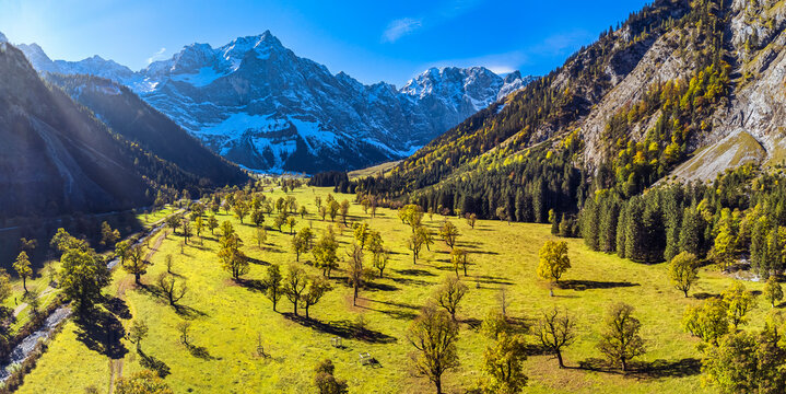 Gro&szlig;er Ahornboden im Herbst, Karwendelgebirge, Tirol, &Ouml;sterreich, Europa