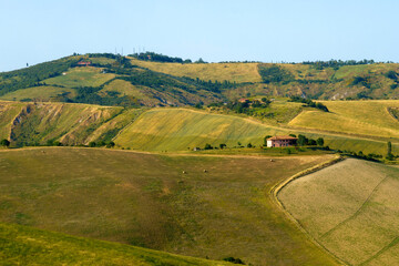 Fototapeta na wymiar Rural landscape on the hills near Bologna, Emilia-Romagna.