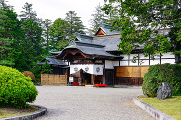 国登録有形文化財 上杉記念館・旧上杉伯爵邸（山形県米沢市）　