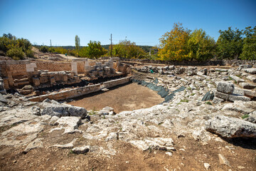 Fototapeta na wymiar Ancient aqueduct - Olba kingdom, The Olba kingdom was a small state established between the Taurus Mountains and the Mediterranean coast in Stony Cilicia.