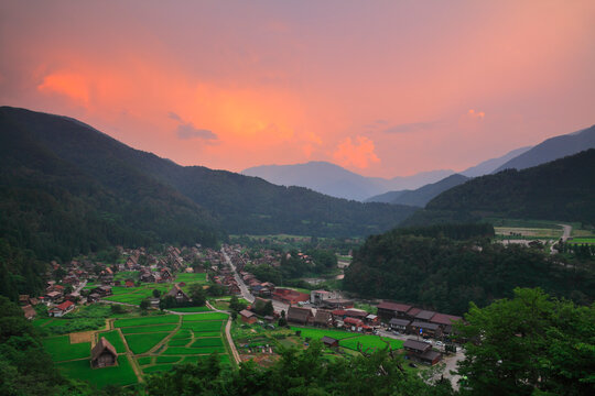 「台」の画像 145,112 件の Stock 写真、ベクターおよびビデオ Adobe Stock