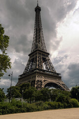 Paris et la tour Eiffel