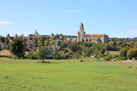 Nice view over a typical small French village. The village of Martel is a small medieval town in the French department of Lot.