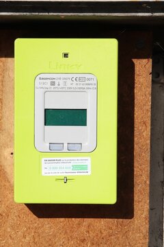 Compteur electrique communicant, "Linky", ville de Lyon, departement du Rhone, France