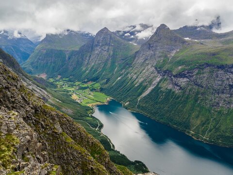 Views of Hj&oslash;rundfjorden from Urke ridge trail (Urkeega), Norway
