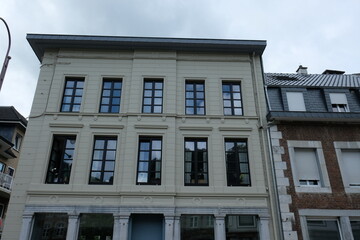 Fototapeta na wymiar FU 2020-07-26 Belgien ruck 67 Fassade eines alten Hauses