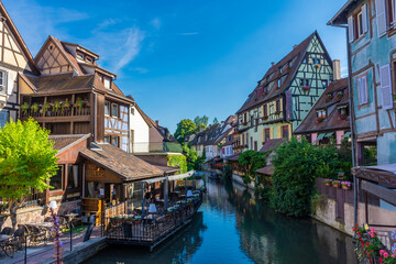 Fototapeta na wymiar Little town of Colmar in Alsace, France