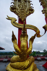 Fototapeta na wymiar giant statue at temple