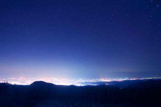松本市街夜景と星空と穂高連峰など北アルプス遠望, 松本市,長野県