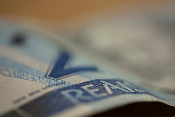 Obraz premium 2 reais real brazil money currency reais