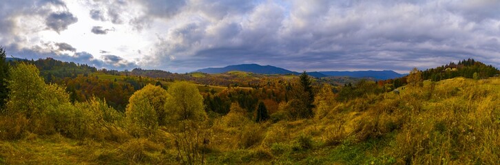 Fototapeta na wymiar panoramic view, on the autumn landscape in the mountains